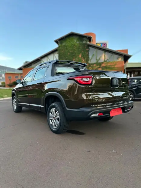 FIAT Toro 1.8 16V 4P FLEX FREEDOM AUTOM�TICO, Foto 9