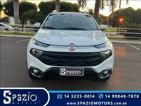 FIAT Toro 1.8 16V 4P FLEX FREEDOM OPEN EDITION PLUS AUTOM�TICO, Foto 2