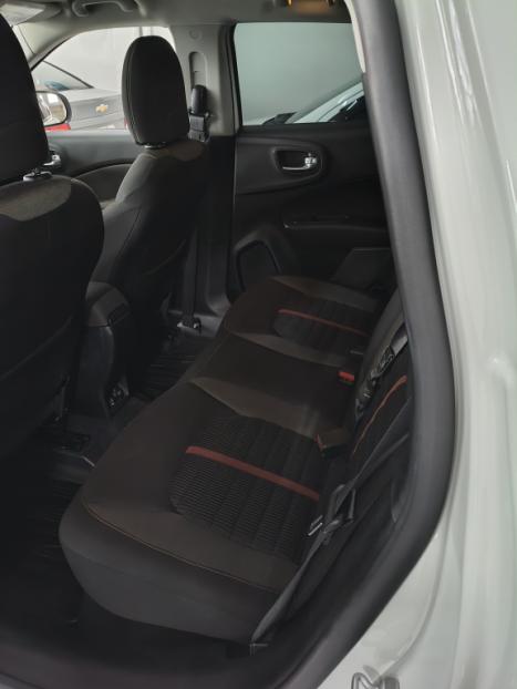FIAT Toro 1.8 16V 4P FLEX FREEDOM AUTOM�TICO, Foto 4