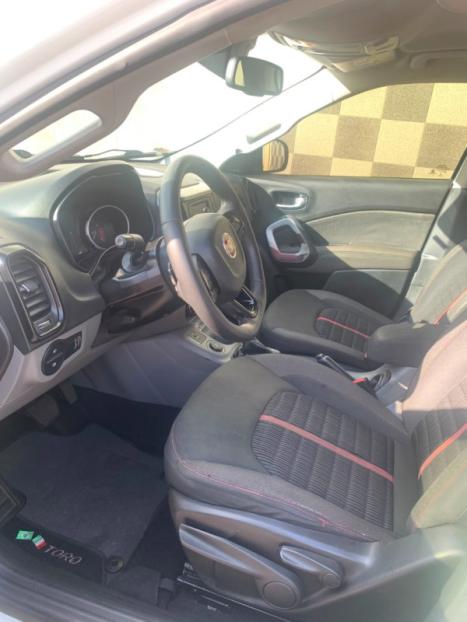 FIAT Toro 1.8 16V 4P FLEX FREEDOM AUTOM�TICO, Foto 7