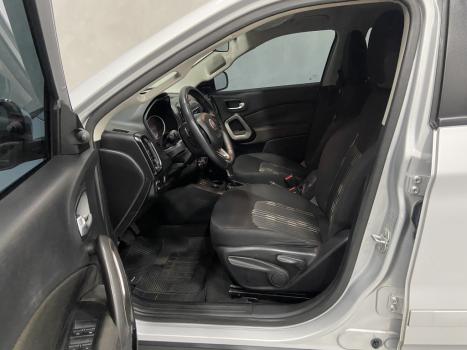 FIAT Toro 1.8 16V 4P FLEX FREEDOM AUTOM�TICO, Foto 10