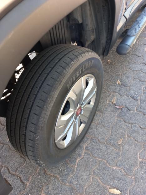 FIAT Toro 1.8 16V 4P FLEX FREEDOM AUTOM�TICO, Foto 7