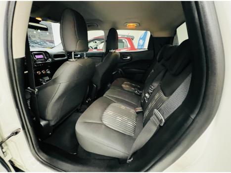 FIAT Toro 1.8 16V 4P FLEX FREEDOM AUTOM�TICO, Foto 13