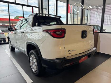 FIAT Toro 1.8 16V 4P FLEX FREEDOM AUTOMÁTICO, Foto 4