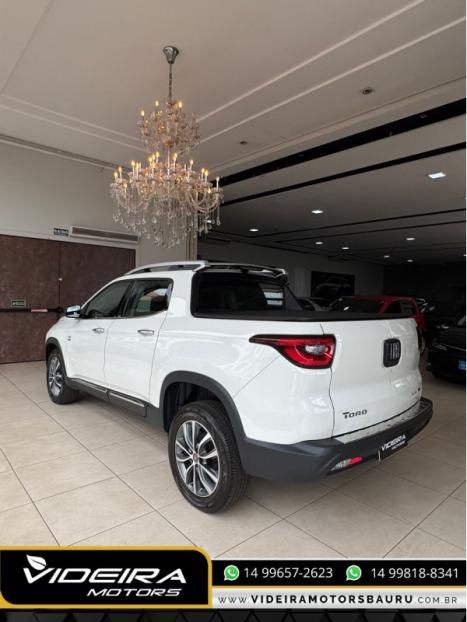 FIAT Toro 2.0 16V 4P VOLCANO 4WD TURBO DIESEL AUTOMÁTICO, Foto 5 FIAT Toro 2.0 16V 4P VOLCANO 4WD TURBO DIESEL AUTOMÁTICO, Foto 5