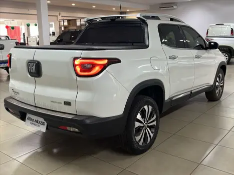 FIAT Toro 2.0 16V 4P VOLCANO 4WD TURBO DIESEL AUTOMÁTICO, Foto 4 FIAT Toro 2.0 16V 4P VOLCANO 4WD TURBO DIESEL AUTOMÁTICO, Foto 4