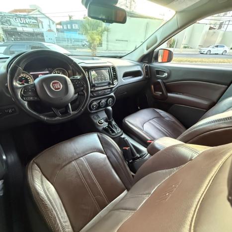 FIAT Toro 2.0 16V 4P VOLCANO 4WD TURBO DIESEL AUTOMÁTICO, Foto 12 FIAT Toro 2.0 16V 4P VOLCANO 4WD TURBO DIESEL AUTOMÁTICO, Foto 12