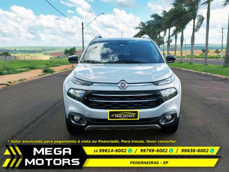 FIAT Toro 2.0 16V 4P VOLCANO 4WD TURBO DIESEL AUTOMTICO, Foto 2
