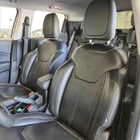 FIAT Toro 2.0 16V 4P VOLCANO 4WD TURBO DIESEL AUTOMTICO, Foto 14