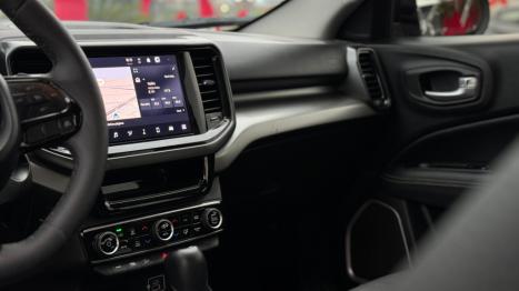 FIAT Toro 2.0 16V 4P VOLCANO 4WD TURBO DIESEL AUTOM�TICO, Foto 8