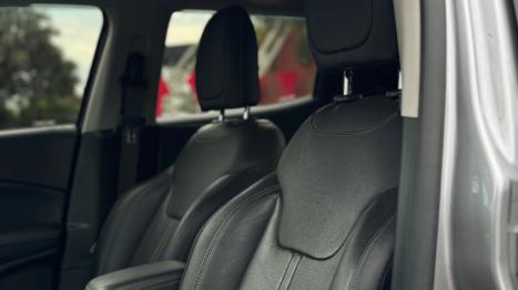 FIAT Toro 2.0 16V 4P VOLCANO 4WD TURBO DIESEL AUTOM�TICO, Foto 14