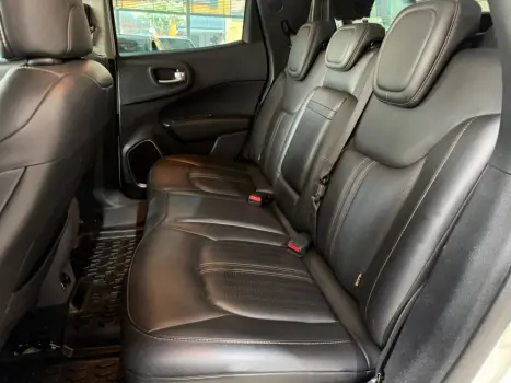 FIAT Toro 2.0 16V 4P VOLCANO 4WD TURBO DIESEL AUTOMTICO, Foto 11