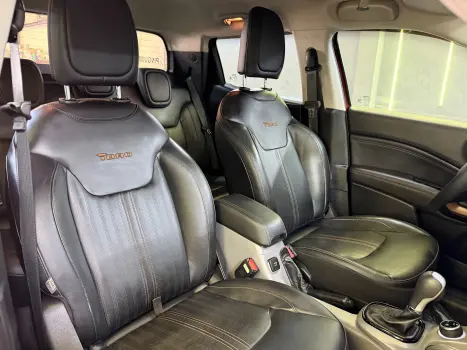 FIAT Toro 2.0 16V 4P VOLCANO 4WD TURBO DIESEL AUTOMTICO, Foto 13