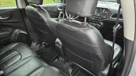 FIAT Toro 2.0 16V 4P 4WD FREEDOM TURBO DIESEL  AUTOM�TICO, Foto 5