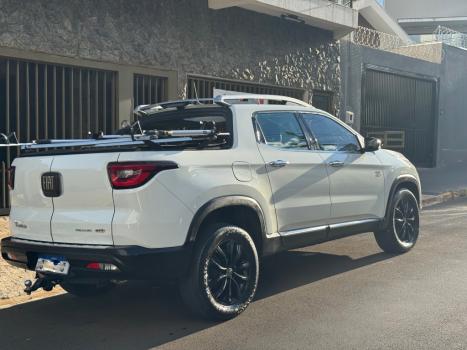 FIAT Toro 2.0 16V 4P VOLCANO 4WD TURBO DIESEL AUTOM�TICO, Foto 4