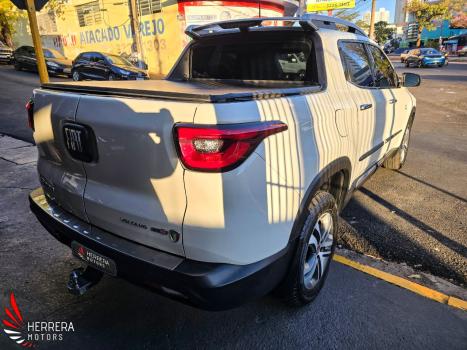 FIAT Toro 2.0 16V 4P 4WD ULTRA TURBO DIESEL AUTOM�TICO, Foto 5