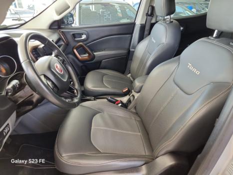 FIAT Toro 2.0 16V 4P VOLCANO 4WD TURBO DIESEL AUTOM�TICO, Foto 9