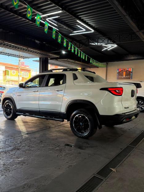 FIAT Toro 2.0 16V 4P 4WD ULTRA TURBO DIESEL AUTOM�TICO, Foto 9