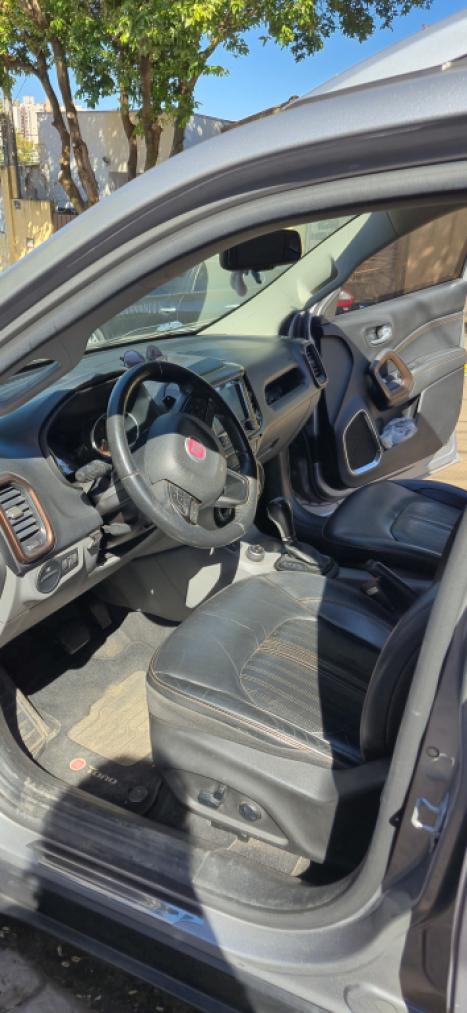 FIAT Toro 2.0 16V 4P VOLCANO 4WD TURBO DIESEL AUTOM�TICO, Foto 7