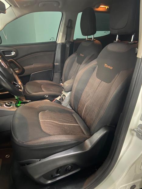 FIAT Toro 2.0 16V 4P VOLCANO 4WD TURBO DIESEL AUTOM�TICO, Foto 9