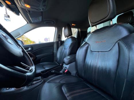 FIAT Toro 2.0 16V 4P VOLCANO 4WD TURBO DIESEL AUTOM�TICO, Foto 9
