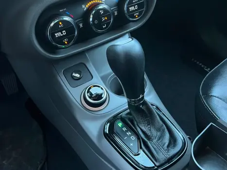 FIAT Toro 2.0 16V 4P VOLCANO 4WD TURBO DIESEL AUTOMÁTICO, Foto 16