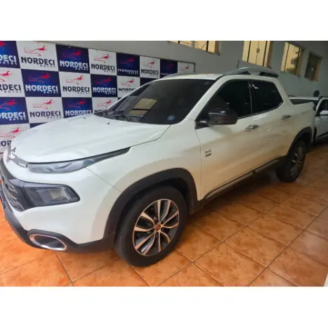 FIAT Toro 2.0 16V 4P VOLCANO 4WD TURBO DIESEL AUTOMÁTICO, Foto 2