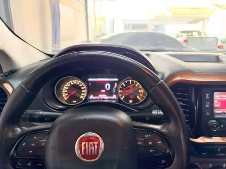 FIAT Toro 2.0 16V 4P VOLCANO 4WD TURBO DIESEL AUTOMÁTICO, Foto 10