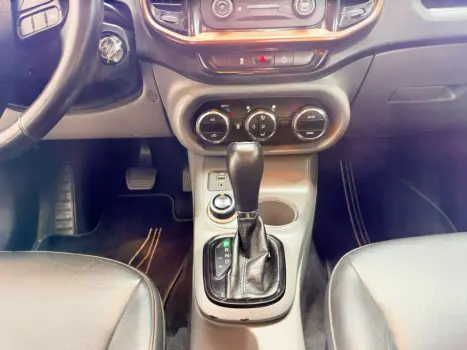 FIAT Toro 2.0 16V 4P VOLCANO 4WD TURBO DIESEL AUTOMÁTICO, Foto 14