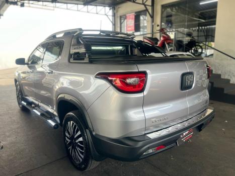 FIAT Toro 2.2 16V 4P 4WD RANCH TURBO DIESEL AUTOM�TICO, Foto 4