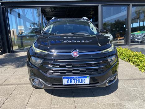 FIAT Toro 2.4 16V 4P MULTIAIR FLEX VOLCANO AUTOM�TICO, Foto 2