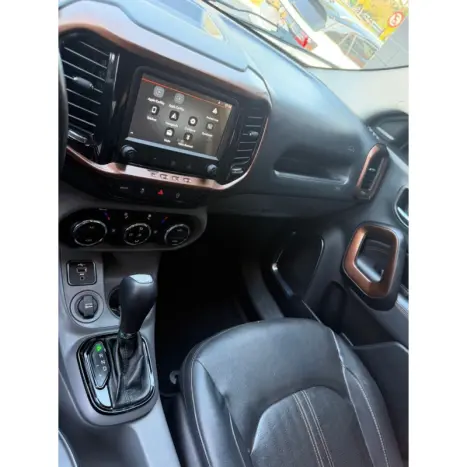 FIAT Toro 2.4 16V 4P FREEDOM MULTIAIR FLEX AUTOM�TICO, Foto 9