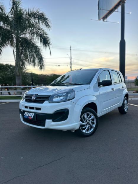 FIAT Uno 1.0 4P FLEX ATTRACTIVE, Foto 2