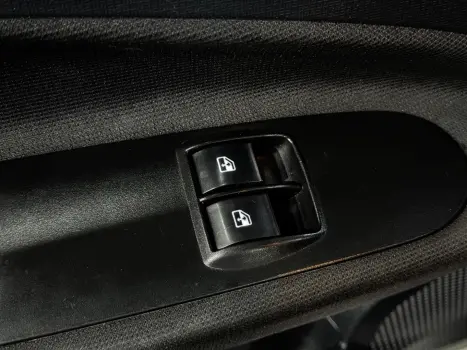 FIAT Uno 1.0 4P FLEX EVO ATTRACTIVE, Foto 17