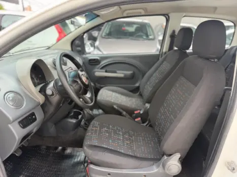 FIAT Uno 1.0 4P FLEX EVO VIVACE CELEBRATION, Foto 8