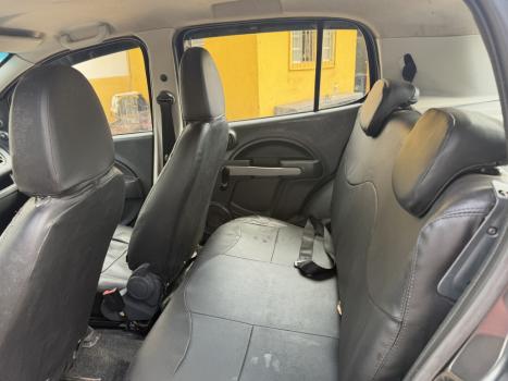 FIAT Uno 1.0 4P FLEX EVO VIVACE CELEBRATION, Foto 5