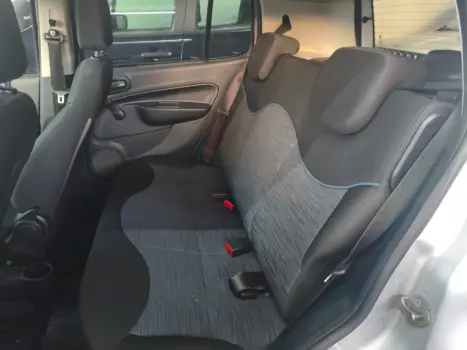 FIAT Uno 1.0 4P FLEX DRIVE, Foto 8