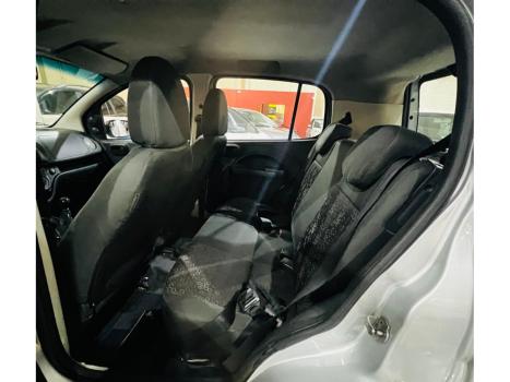 FIAT Uno 1.0 4P FLEX EVO VIVACE CELEBRATION, Foto 9