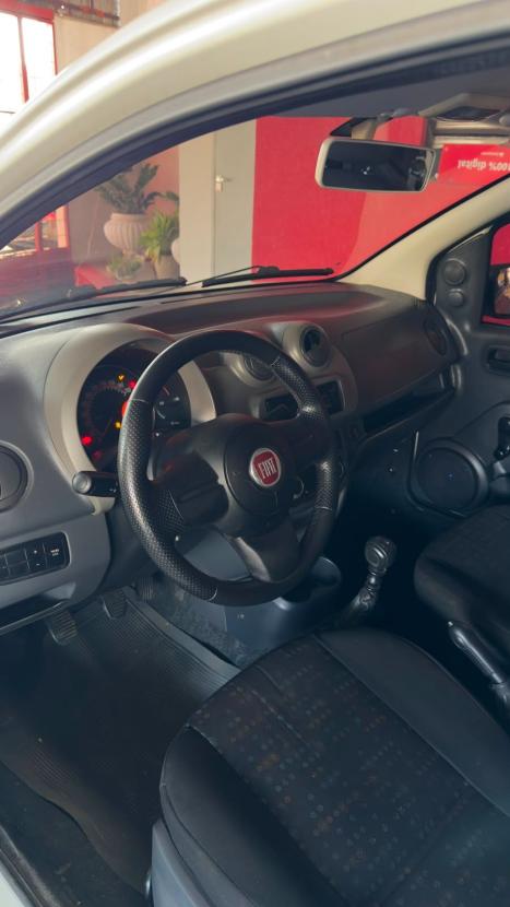 FIAT Uno 1.0, Foto 8