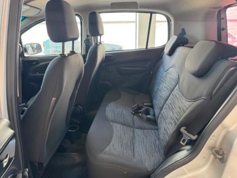 FIAT Uno 1.0, Foto 10