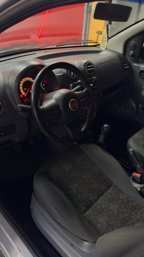 FIAT Uno 1.0, Foto 8