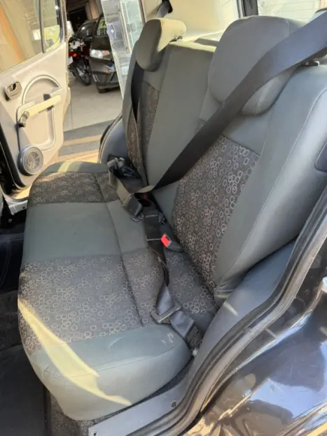 FIAT Uno 1.0, Foto 10