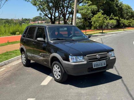 FIAT Uno 1.0 FLEX, Foto 1