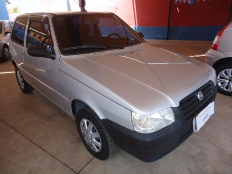 FIAT Uno 1.0 FLEX FIRE, Foto 2