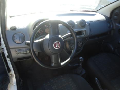 FIAT Uno 1.0 FLEX VIVACE, Foto 4