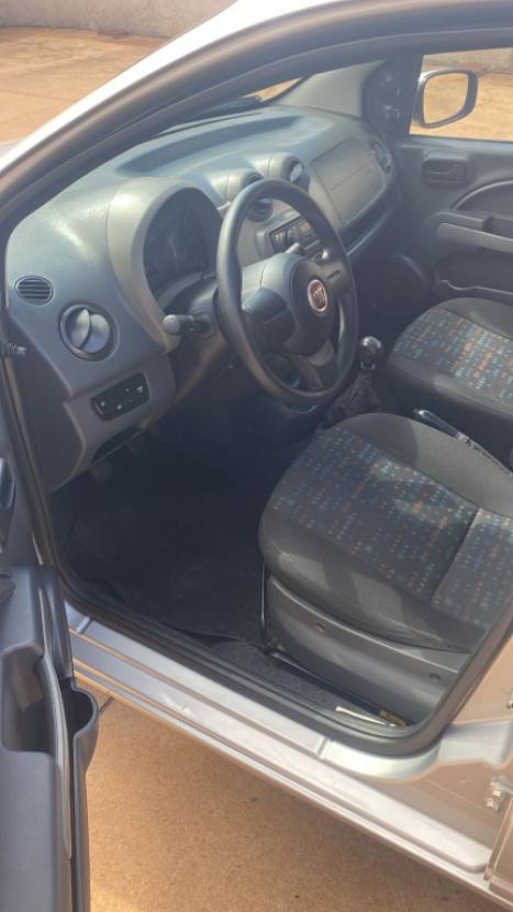 FIAT Uno 1.0 FLEX VIVACE CELEBRATION, Foto 4