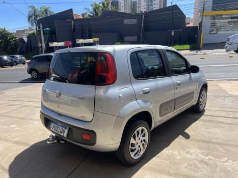 FIAT Uno 1.0 FLEX VIVACE CELEBRATION, Foto 2
