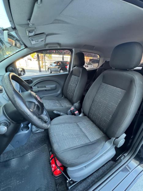 FIAT Uno 1.0 FLEX VIVACE, Foto 6