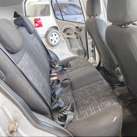 FIAT Uno 1.0 FLEX VIVACE CELEBRATION, Foto 8