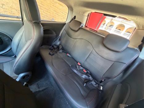 FIAT Uno 1.0 FLEX VIVACE, Foto 7